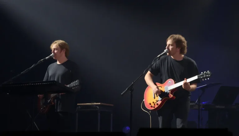 Darkside : histoire, discographie et concerts du duo Jaar-Harrington